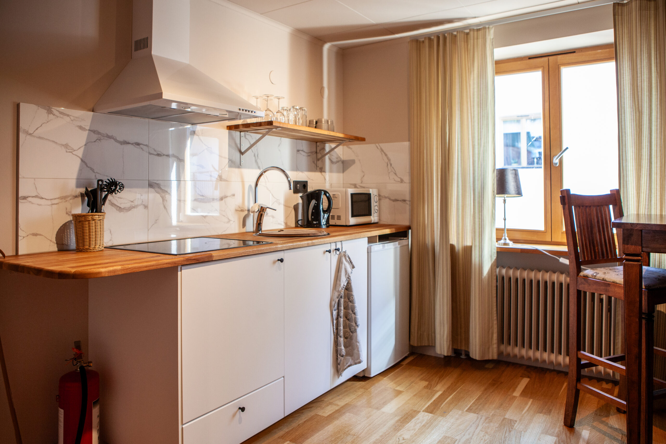 Stora hotellet rum 105 - 02