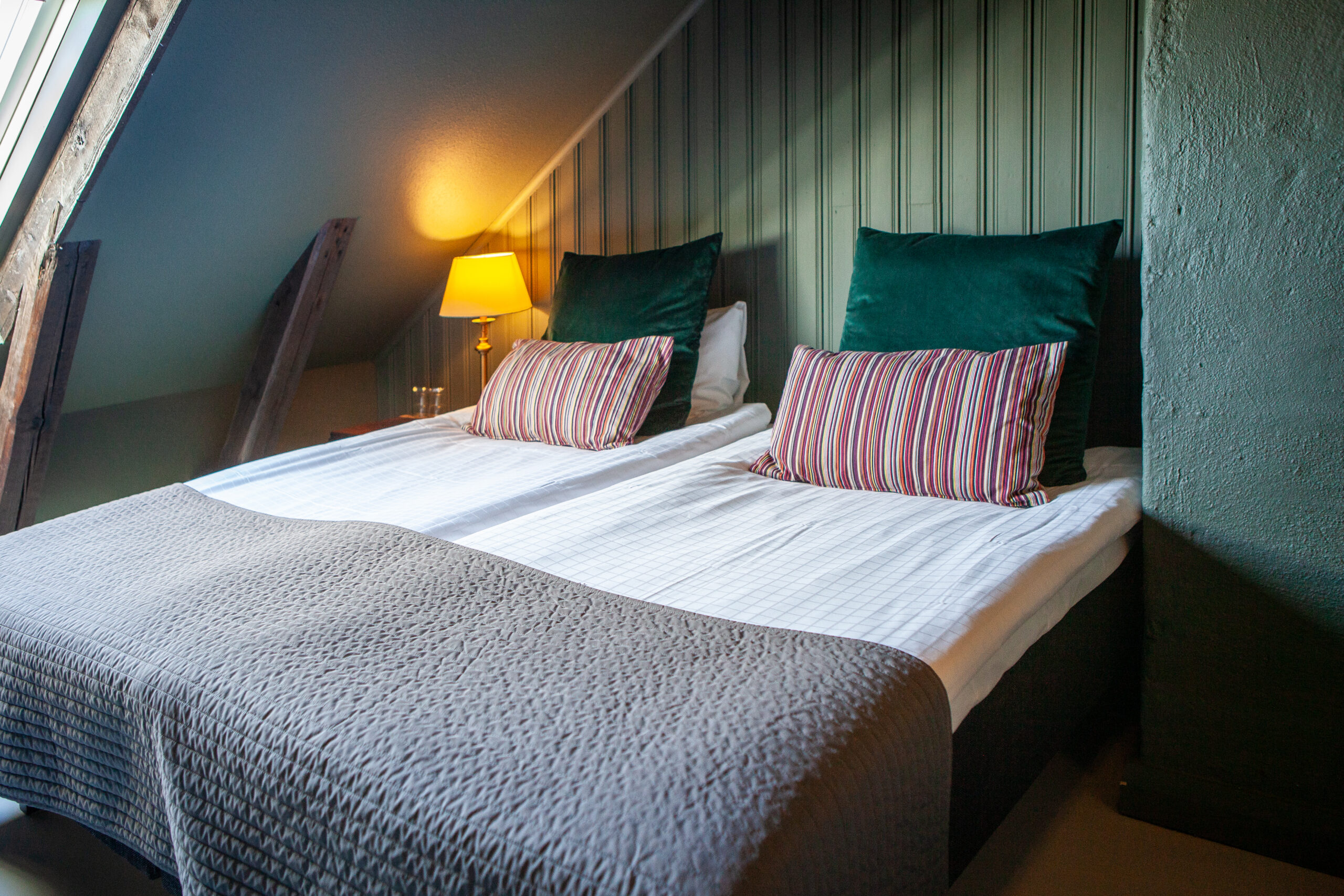Stora hotellet rum 401 - 22